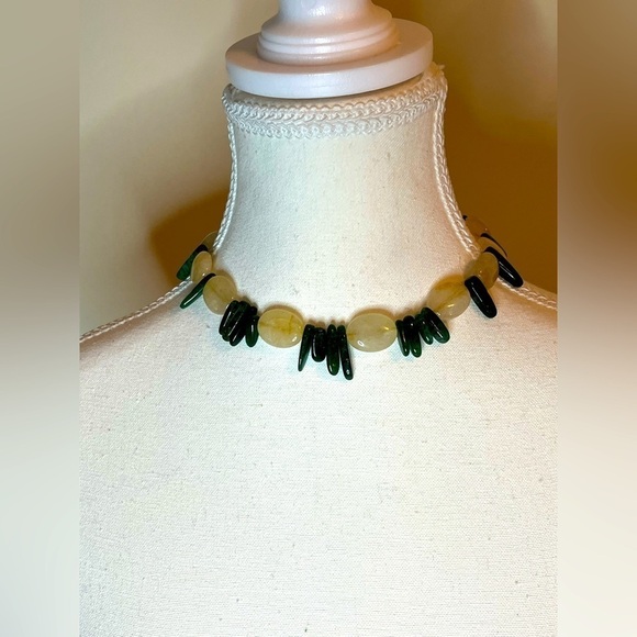 ⭐️ NWOT- Costume Jewelry- One-of-a-kind handmade choker necklace - Picture 6 of 6